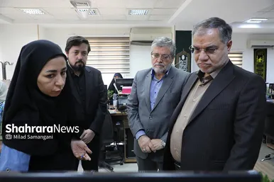 گزارش تصویری از بازدید عضو دفتر حفظ و نشر آثار رهبر معظم انقلاب اسلامی و شهردار مشهد مقدس از مؤسسه فرهنگی شهرآرا