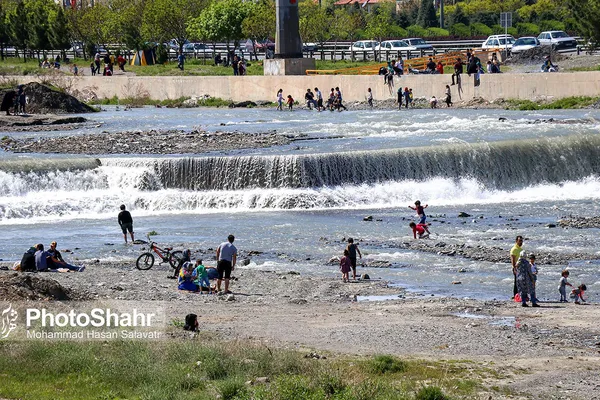 پیک‌نیک با کرونا / بی توجهی شهروندان به فاصله گذاری اجتماعی و هجوم به ییلاقات طرقبه و شاندیز و ارتفاعات جنوبی مشهد