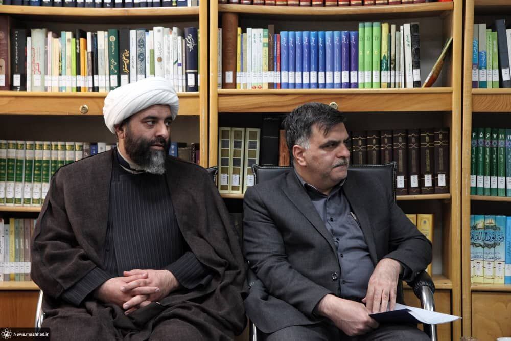 دیدار شهردار مشهد با آیت‌الله علم‌الهدی در آستانه اربعین حسینی+ عکس