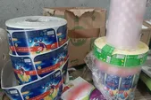 کشف یک واحد تولیدی غیرمجاز مواد شوینده در حاشیه شهر مشهد+ فیلم