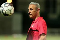 فولاد یحیی را به پرسپولیس می‌دهد؟