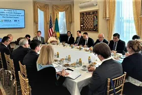 آمریکا در مسیر افزایش تبادلات تجاری با آسیای میانه&nbsp;