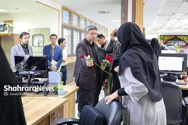 بازدید جمعی از مسئولین شهری و استانی مشهدمقدس از موسسه فرهنگی شهرآرا (۳) (۱۶ مرداد ۱۴۰۳)