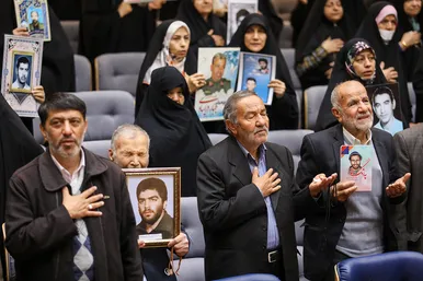 همایش خواهران خورشید