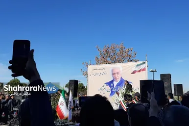 عکس‌هایی از مراسم تشیع پیکر محمدعلی اسلامی ندوشن