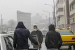بارش برف در مشهد در آخرین روز‌های زمستان ۱۳۹۹ + تصاویر