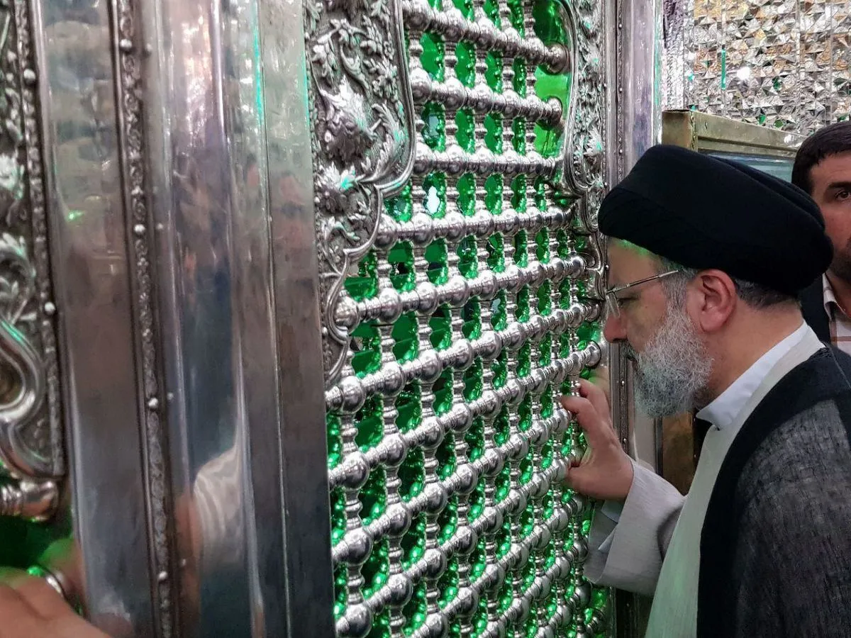 ویدئو| زیارت سحرگاهی رئیس‌جمهور در حرم حضرت عبدالعظیم (ع)