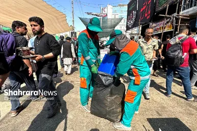 عکس | خدمت رسانی پاکبانان مشهدی به زائران اربعین در نجف اشرف