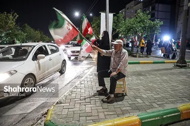 گزارش تصویری |هفتادو نهمین شب حضور حماسی مردم مشهد در خیابان