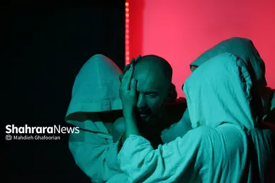نمایش «هنوز نمرده» در گلشهر