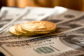 وضعیت بازار&zwnj; طلا، ارز و بورس در فروردین امسال چگونه بود؟