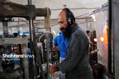 کارگاه شیشه گری سنتی