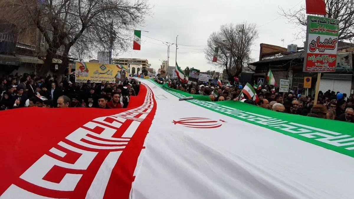 استقرار ناظران بهداشتی در مسیر راهپیمایی ۲۲ بهمن | حضور ۲۰ بازرس برای تأمین سلامت شهروندان