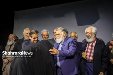 مراسم بزرگداشت استاد علی آزادنیا پیشکسوت تئاتر و سینما
