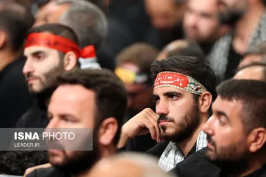 اولین شب مراسم عزاداری حضرت اباعبدالله‌الحسین(ع) در حسینیه امام‌خمینی(ره)