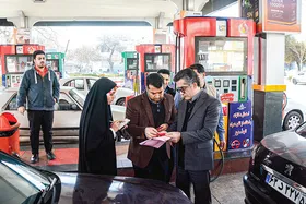 سوءاستفاده از کارت&zwnj; سوخت حمل&zwnj;&zwnj;و&zwnj;نقل عمومی در پمپ بنزین&zwnj;ها