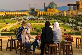 چطور صنعت گردشگری در ایران می&zwnj;تواند اقتصاد را بهبود ببخشد؟