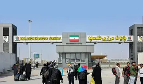 خدمت&zwnj;رسانی خادمان حرم امام رضا (ع) به زائران اربعین در مرز شلمچه