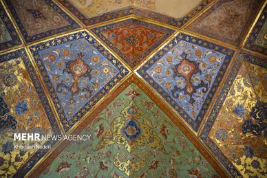 ایران زیباست | کاخ چهلستون اصفهان