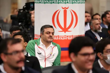 عکس‌هایی از دیدار مدال‌آوران ورزشی و علمی با رهبر انقلاب (۲۸ مهرماه ۱۴۰۴)