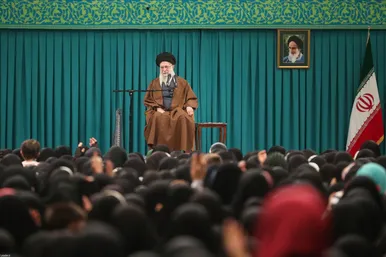 گزارش تصویری | دیدار هزاران نفر از زنان و دختران با رهبر معظم انقلاب اسلامی (۱۲ آذر ۱۴۰۴)