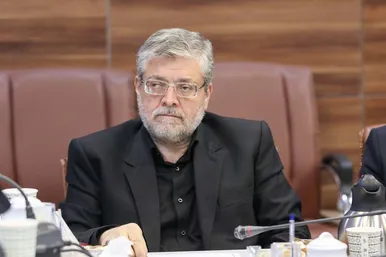 رونمایی از پوستر اولین همایش علمی- کاربردی حاشیه شهر مشهد