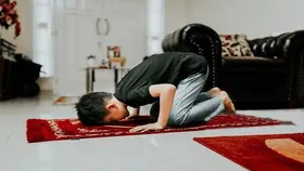 والدین در آموزش احکام اسلامی به فرزندان چه مسئولیتی دارند؟