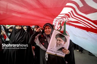 گزارش تصویری | پرچم بالاست