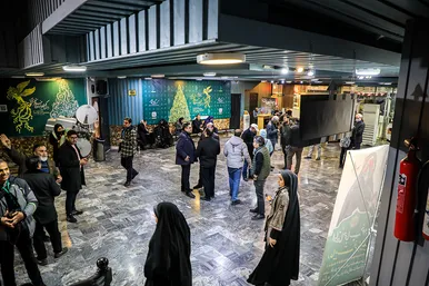 آغاز بیست و یکمین جشنواره فیلم فجر در مشهد