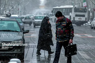 بارش برف در مشهد (۰۷/ ۱۲/ ۱۴۰۲)