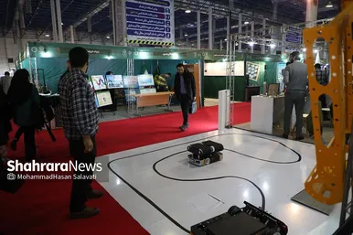 افتتاح نمایشگاه دستاوردهای پژوهش و فناوری