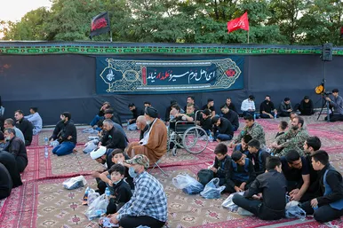 اجتماع « لبیک یا حسین »