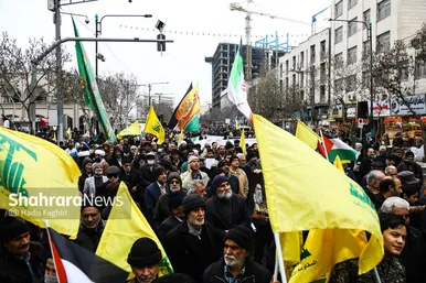 گزارش تصویری | راهپیمایی جمعه نصر و جشن پیروزی مقاومت فلسطین در مشهد