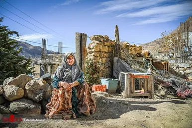 زندگی در سی سخت یک سال پس از زلزله
