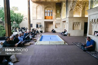 محرم ۱۴۰۴ | عکس‌هایی از عزاداری در خانه تاریخی شیخ‌الاسلام - اصفهان