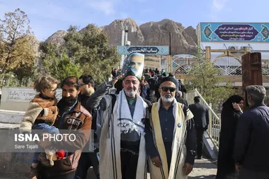 عکس‌هایی از مراسم سالگرد شهادت حاج قاسم سلیمانی در گلزار شهدای کرمان