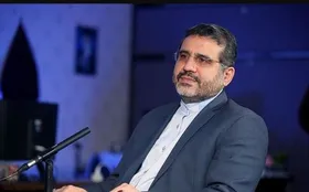وزیر ارشاد به تماشای &laquo;پسر دلفینی&raquo; نشست+ عکس
