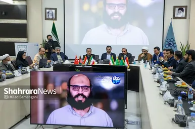 رونمایی از پایگاه اینترنتی جهانشهر در روز ملی مشهد