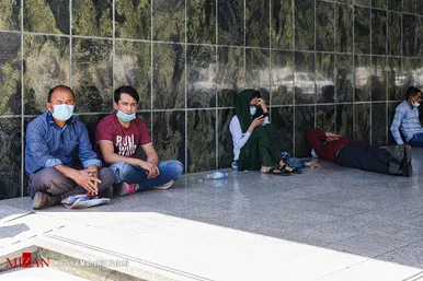 سرگردانی افغانستانی‌ها در مقابل سفارت آلمان