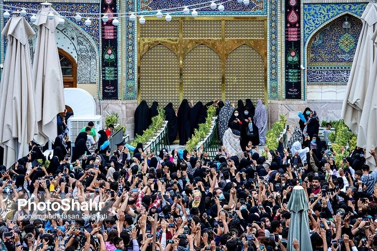 میزبانی میلیونی حرم مطهر رضوی از عزاداران روز شهادت امام رضا (ع) | اینجا ماتم سرای عالم است