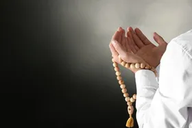 نماز اول وقت یا کار؟ کدام اولویت دارد