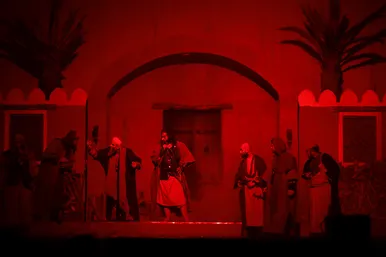 سوگواره آیینی نگین شکسته