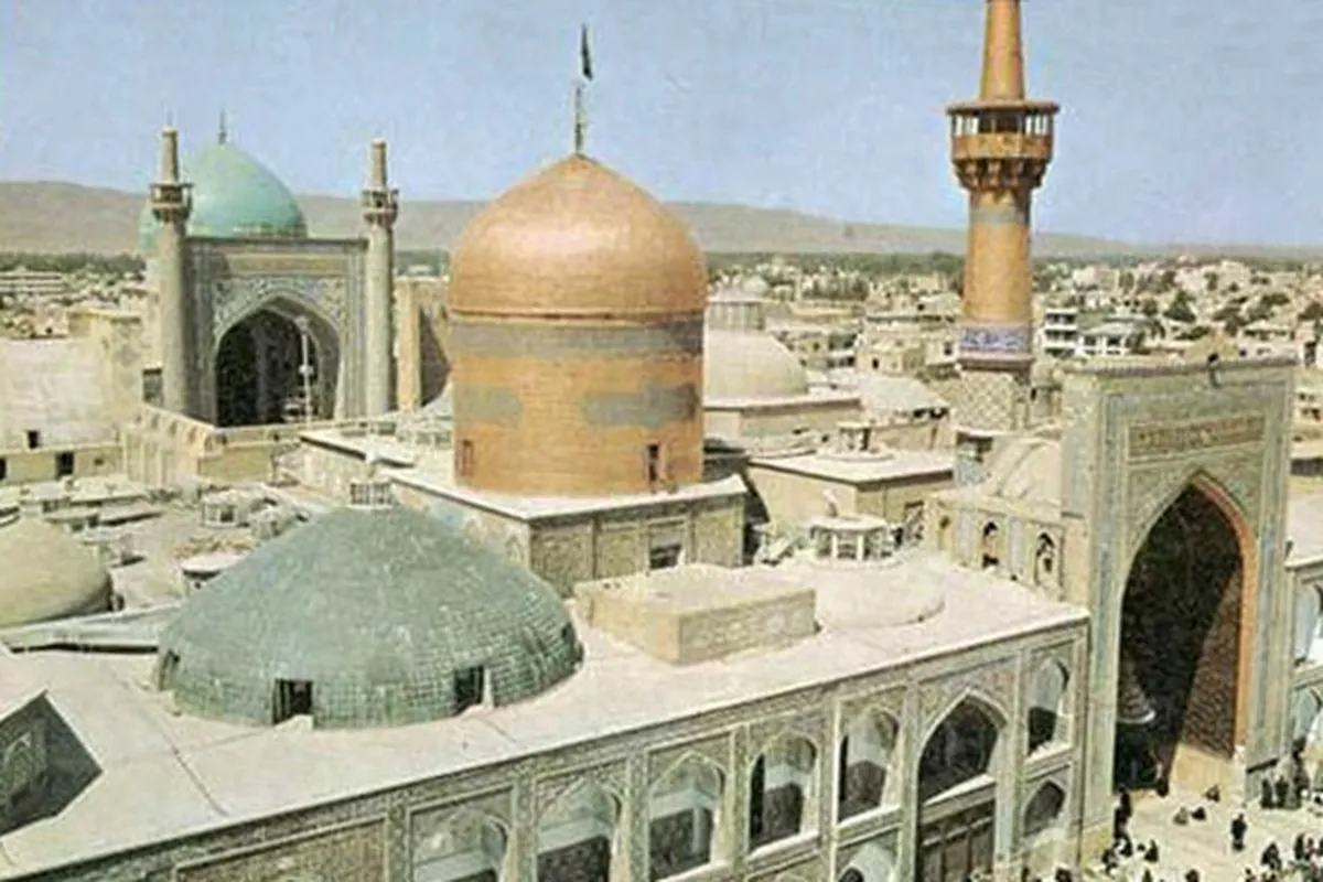 ویدئو | اولین فیلم رنگی از حرم امام رضا(ع) در سال ۱۳۱۸
