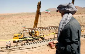 عبدالله از افتتاح راه آهن خواف &ndash; هرات تا هفته آینده خبر داد