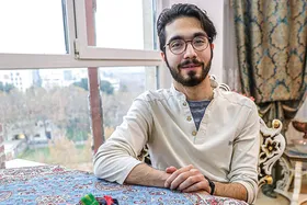 زندگی بیست اشکان رحمانی با نخاع بیست درصدی