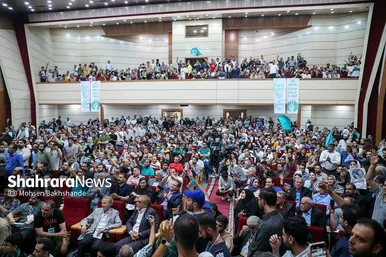 سفر تبلیغاتی محمدجواد ظریف به مشهد برای دور دوم انتخابات ۱۴۰۳