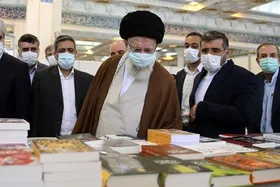 ویدئو | مستند غیر رسمی ۶ روایتی از انس رهبر انقلاب با کتاب و اهالی فرهنگ