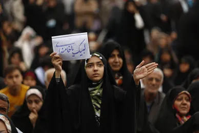 حضور و سخنرانی رهبر انقلاب در اجتماع زائران و مجاوران حرم مطهر رضوی- ۲