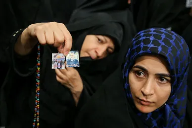 گزارش تصویری | سخنرانی رهبر معظم انقلاب در مراسم عزاداری شهادت امام رضا(ع)