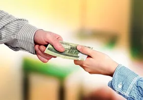 در پرداخت&zwnj;های نقدی احتیاط کنید تا بدهکار نشوید